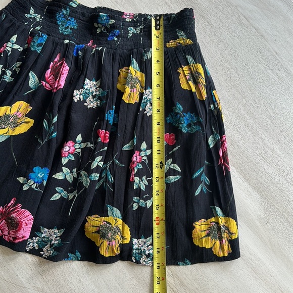 New Old Navy Skirt Large - Picture 8 of 13